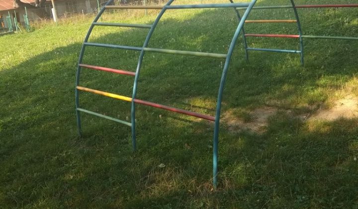 Detské ihrisko po úprave