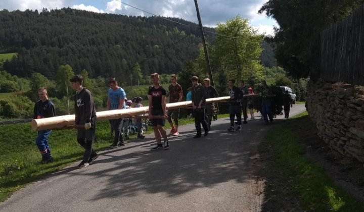 Stavanie mája 2019